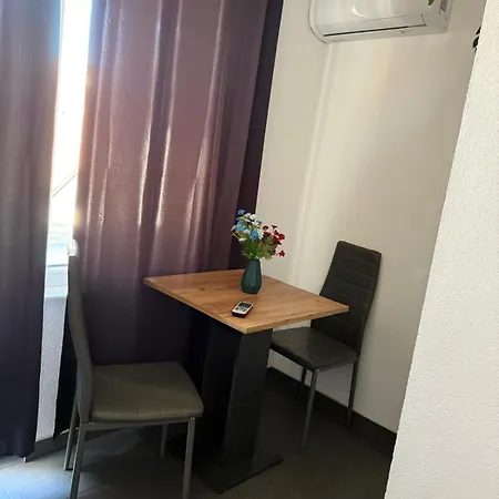 In Mit Balkon * هايدلبرغ